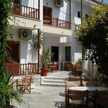 Hotell Noera 3*
